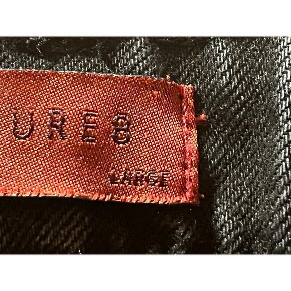 Signature 8 Women's Cut off Black Denim Shorts. Button Fly. Sz. Large. - Picture 4 of 6